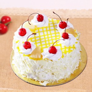 Pineapple-Cream-Cake